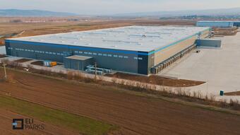 RetuRO rented 8,000 sqm warehouse within the ELI Park Bacău industrial park, for its fifth counting and sorting center