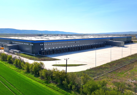Agricola Group expands logistics capacity with 5,400 sqm lease in ELI Park Bacău Agricola Group expands logistics capacity with 5,400 sqm lease in ELI Park Bacău